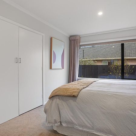 Private, Family-Friendly Home, 4Br By Airport & Free Parking Christchurch Bagian luar foto